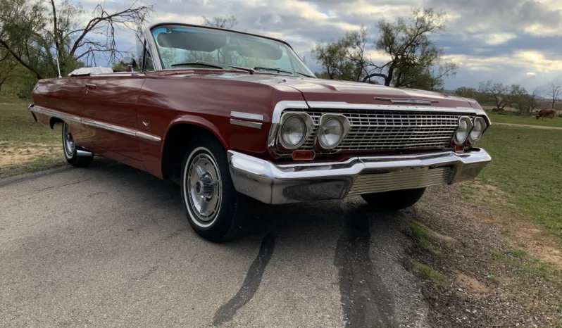 
								1963 CHEVROLET IMPALA SUPER SPORT full									